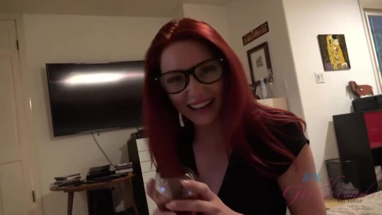 Lacy Lennon gets you off with her feet & fingers
