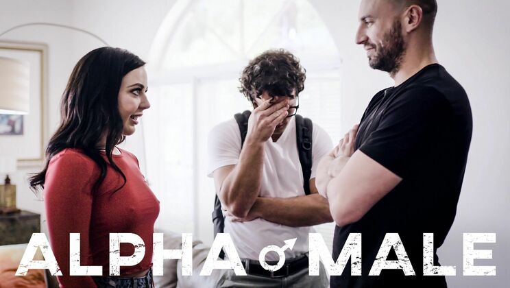 Alpha Male Cheats with Stepfamily Babe