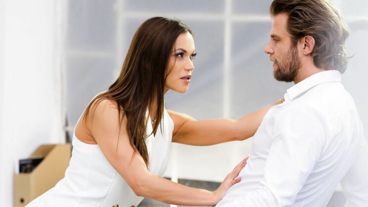 Brunette Takes Big Cock in Office - Cumshot Finish