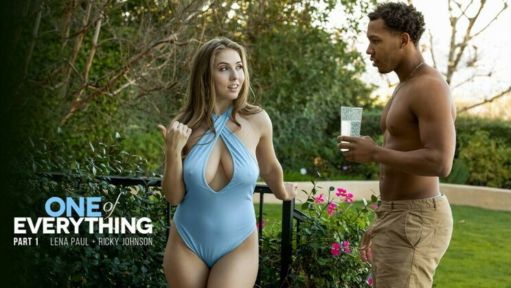 Ricky Johnson's Deepthroat with Lena Paul by the Pool