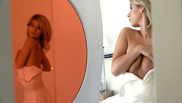 Bridesmaid's Deepthroat Revenge