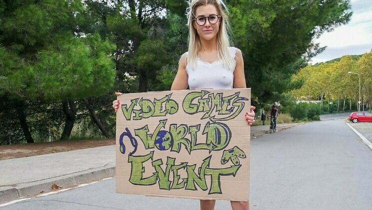 POV Blonde Blowjob Extravaganza