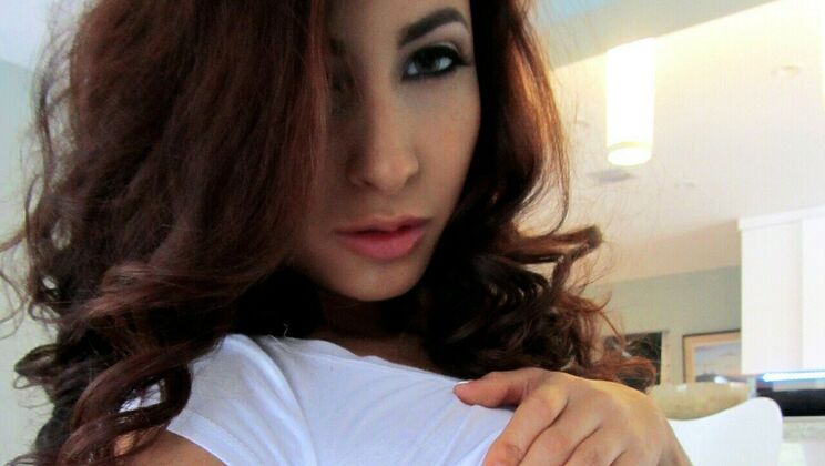 Jade Jantzen's Ripe Latina Buttocks