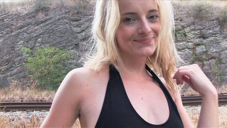 Creampie for a Cheerleader in Missionary