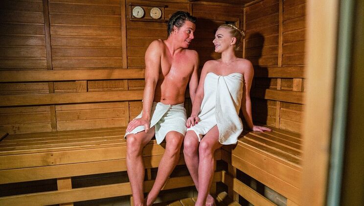 Elizabeth Romanova's Sensual Sauna Encounter