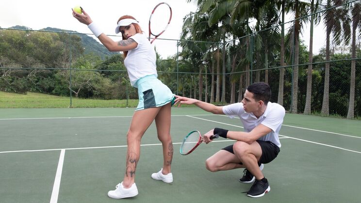 Marcelle Herrera and Pyetro Baggio in Outdoor Sex