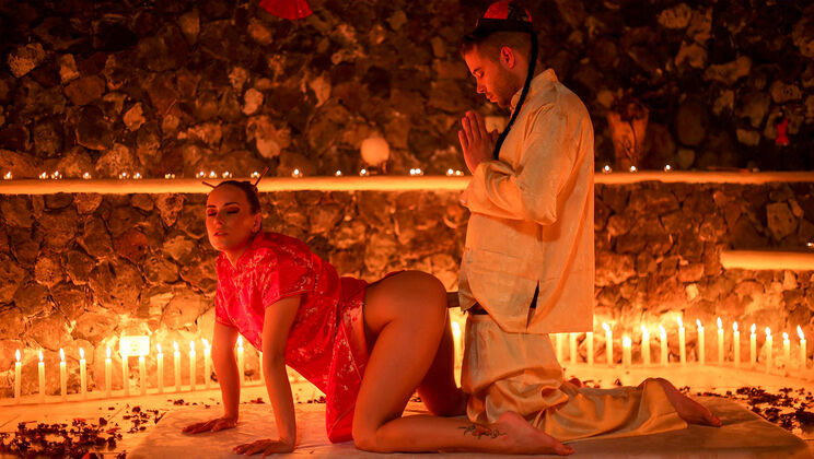 Reverse Cowgirl and Ass Licking for Satisfaction