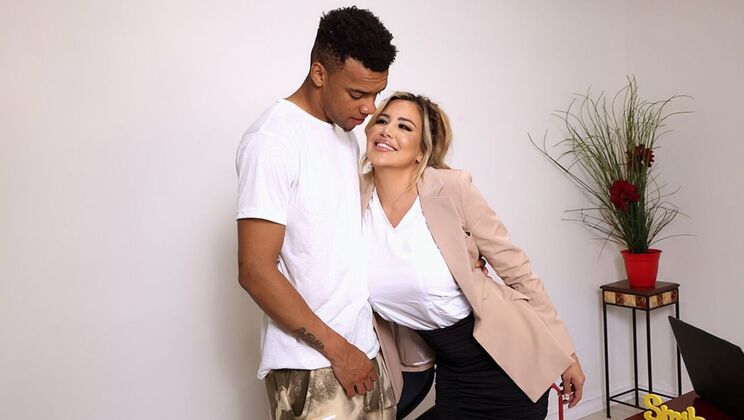 Big Tits Blonde Caitlin Bell Fucks Black Guy