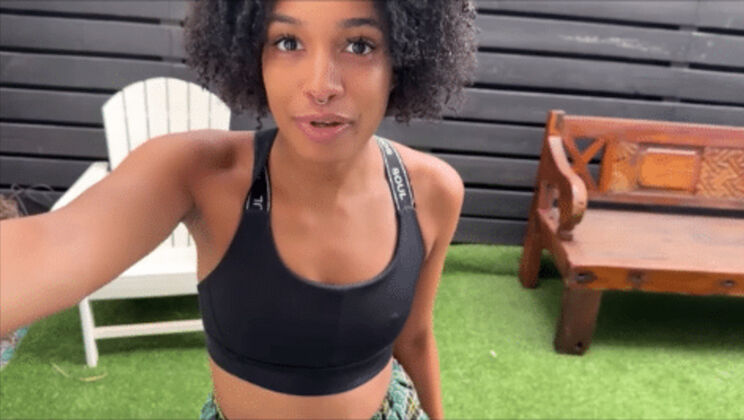 18-Year-Old Ebony Teen's First Time