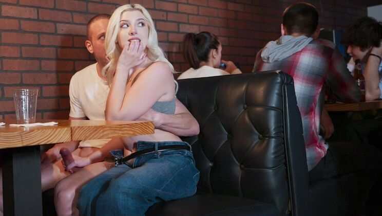 Gia's Expert Stick Play