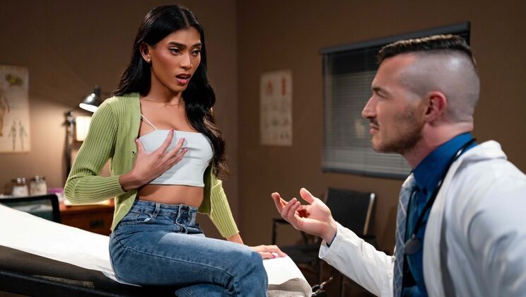 Ass Licking And Cumshot On Small Ass Of Transsexual