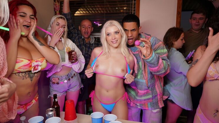 Doggystyle in the Swamp Ends with a Cum on Pussy Shot